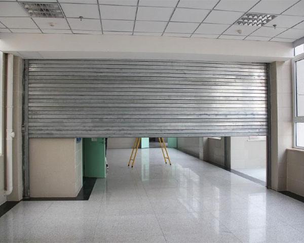 鋼質(zhì)復(fù)合防火卷簾